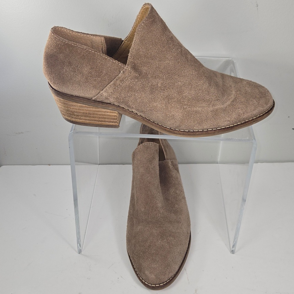 Lucky Brand Fausst Taupe Suede Split Shaft Ankle Booties Womens 8.5 M LK-FAUSST
